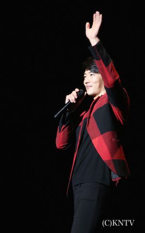  �N�H���E�T���E